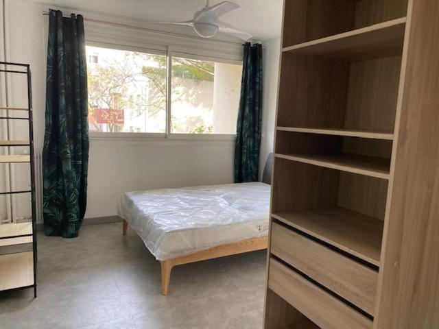 Chambre Avec Salle D'Eau Privee Dans Appartement Partage 200 M Du Tram Montpellier Szoba fotó